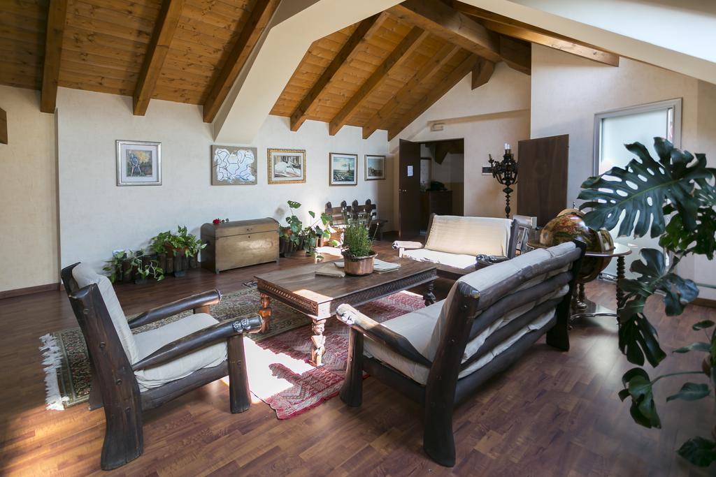 Camere Da Kico Assago Dış mekan fotoğraf